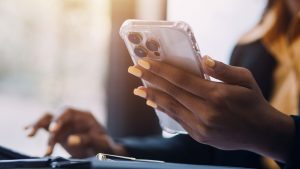 Cases 3CON | Aplicativo de logística portuária | 3CON usa solução da Kony para desenvolver aplicativo inédito para a Santos Brasil